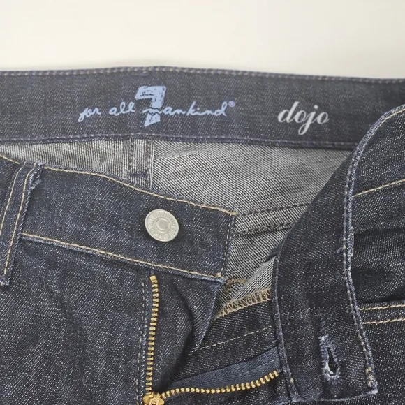 7 for all mankind dojo cropped barrel jeans size 28