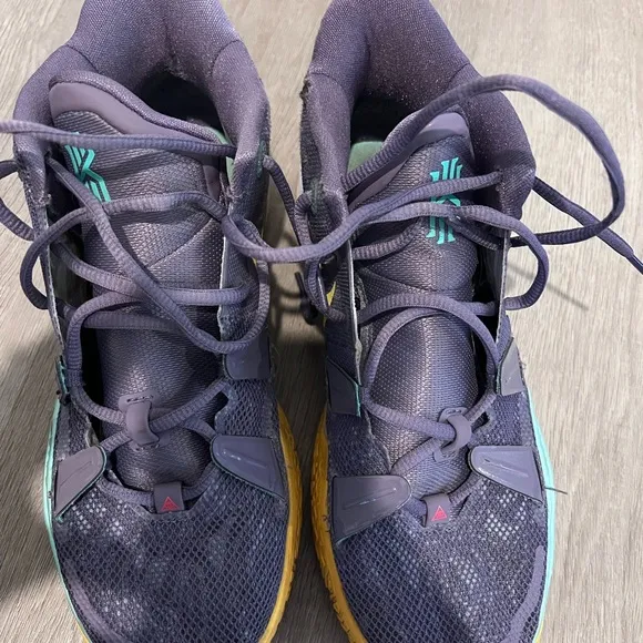 7Y Kyries 7 daybreak Basketball Shoes