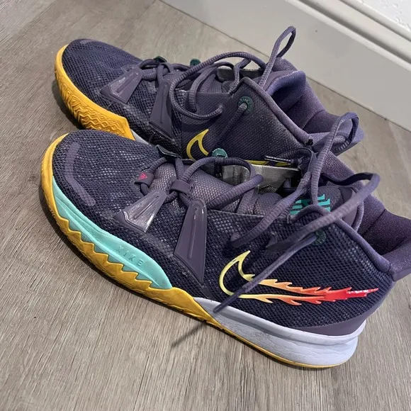 7Y Kyries 7 daybreak Basketball Shoes