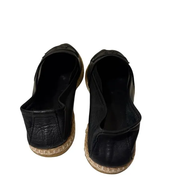 A beautiful, soft leather, flat shoes, and a great condition