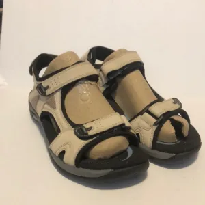 Abeo Women’s Huntington Tan and Black Leather Sandals