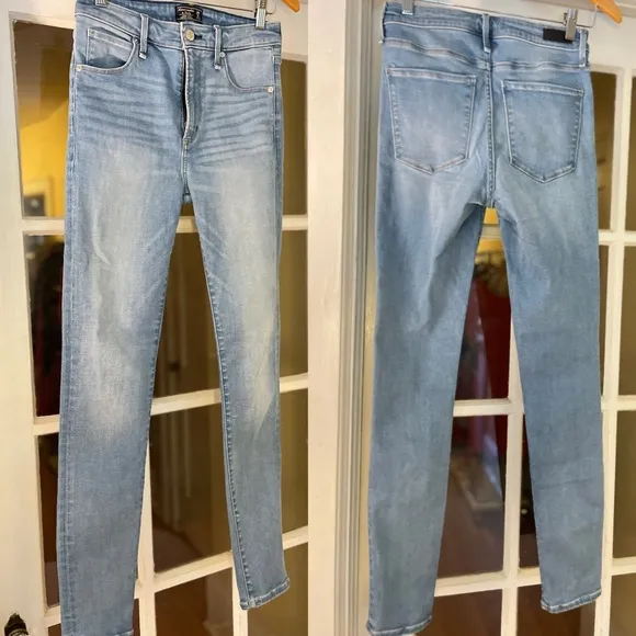 Abercrombie &amp; Fitch High Rise Super Skinny Jeans Like New Denim Blue Jean Size 2