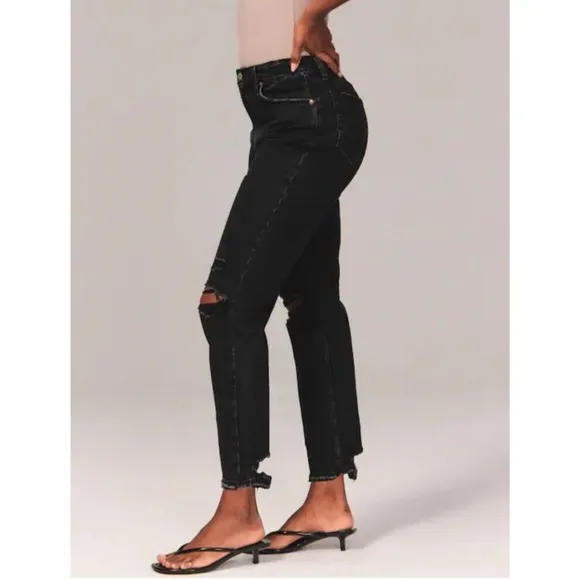 Abercrombie &amp; Fitch Ultra High Rise Ankle Straight Jean in Black Destroy