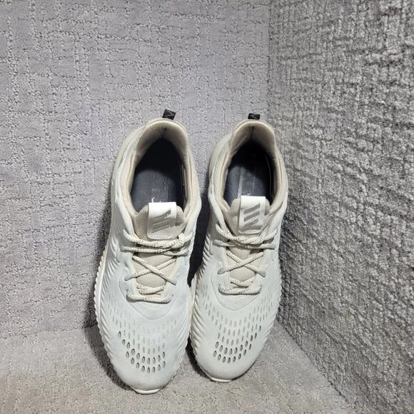 Adidas Alphabounce Lea Men's Size US 11 Ivory Low Top Running Sneakers BY3122