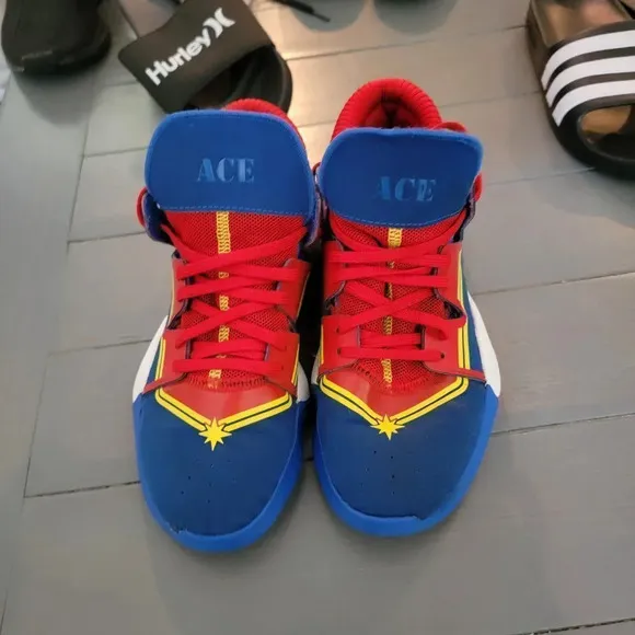 Adidas Blue &amp; Red Youth Boys Pro Vision Captain Marvel Comfort Shoes Siz…