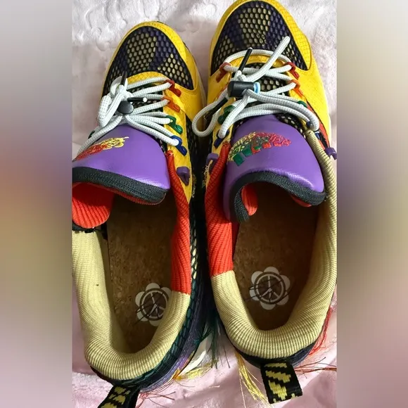 Adidas equipment support 93