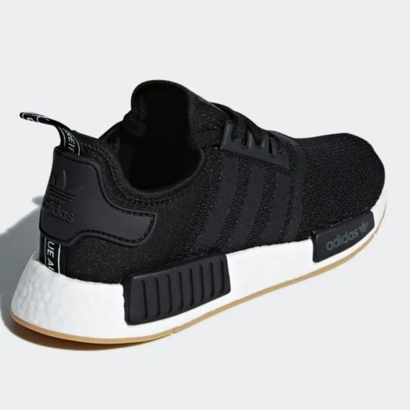 Adidas NMD_R1 ⚠️Mismatched size⚠️