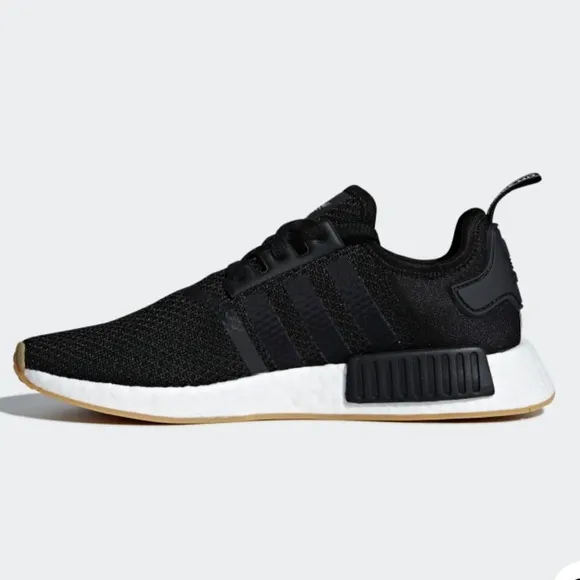 Adidas NMD_R1 ⚠️Mismatched size⚠️