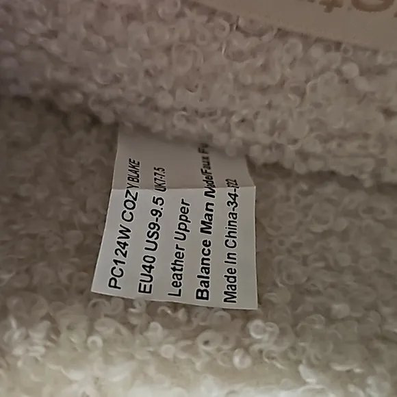 aetrex Blake‎ Comfort Sneakers Size 9/9.5 Cozy Silver