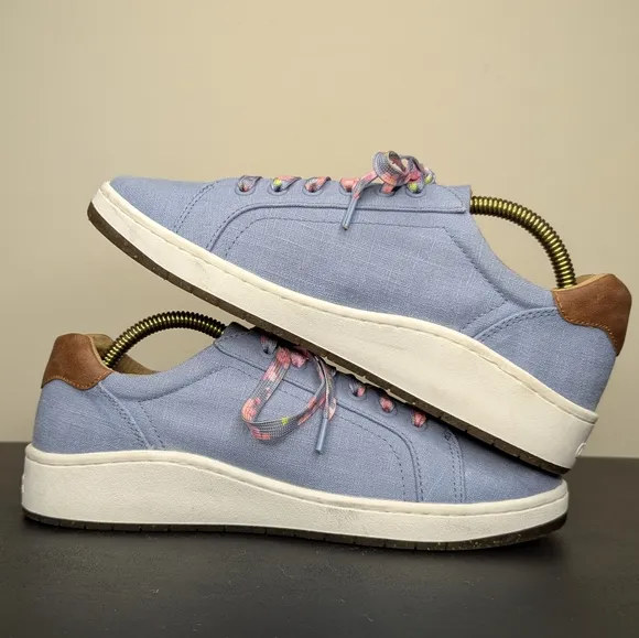 Aetrex Women's Renee Orthopedic Arch Support Floral Lace Up Sneakers Size 8.5