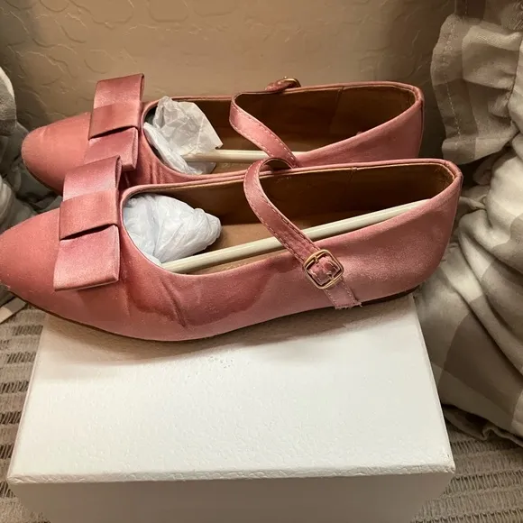Age of InnocenceEllen bow-detail ballerina shoes$134 sz 13 eur 31 pink