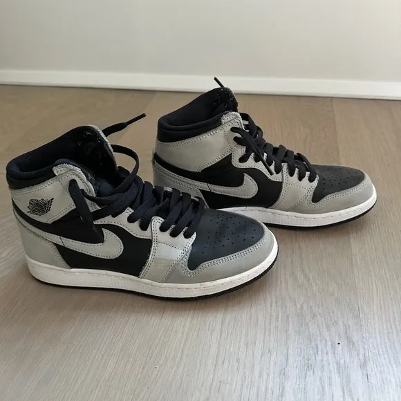 Air Jordan 1 Retro High OG ‘Shadow 2.0’ 575441-035