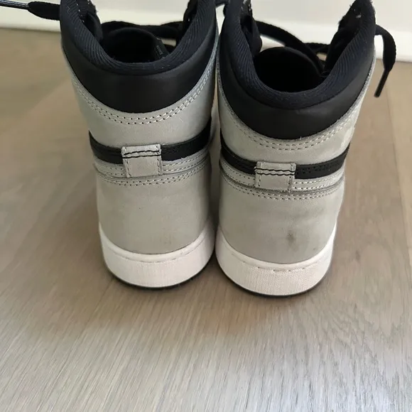 Air Jordan 1 Retro High OG ‘Shadow 2.0’ 575441-035