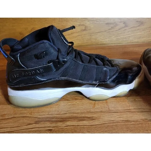 Air Jordan 6 Rings Space Jam Sneakers