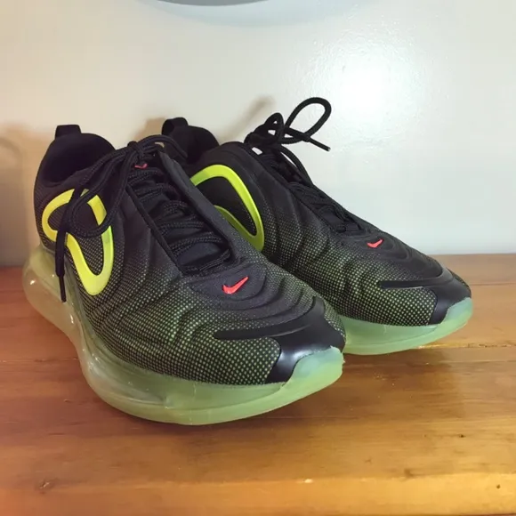 Air max 720 retro future  sneakers/shoes