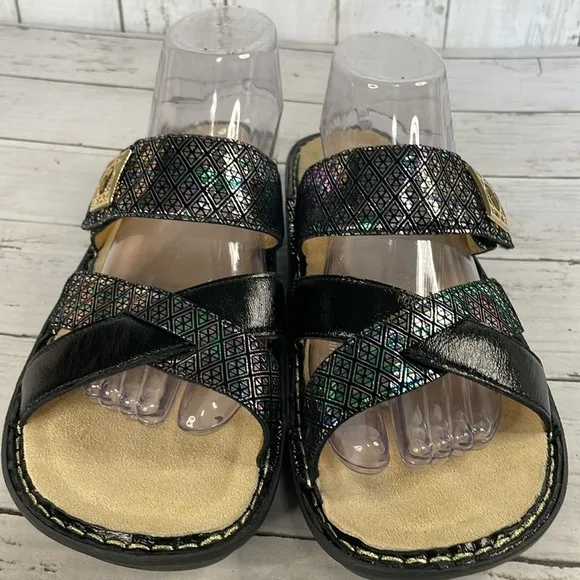 Alegria NWOT Victoriah Dynomite Shiny Adjustable Leather Slide Sandals