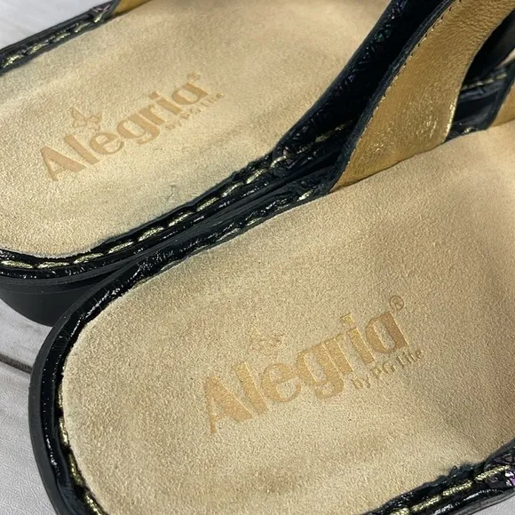 Alegria NWOT Victoriah Dynomite Shiny Adjustable Leather Slide Sandals