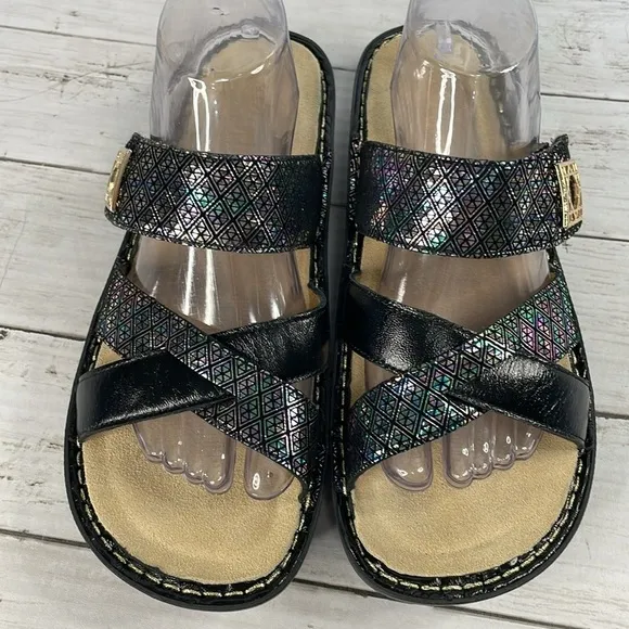 Alegria NWOT Victoriah Dynomite Shiny Adjustable Leather Slide Sandals