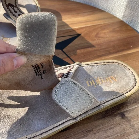 Alegria Vanessa Mandala Natural Embroidered Sandals, Size EU 39 VAN – 178