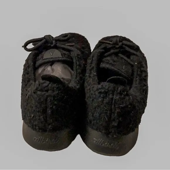 Allbirds Wool Dasher Fluffs Sneakers Black Size 11