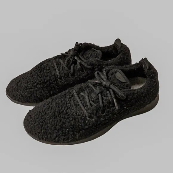 Allbirds Wool Dasher Fluffs Sneakers Black Size 11