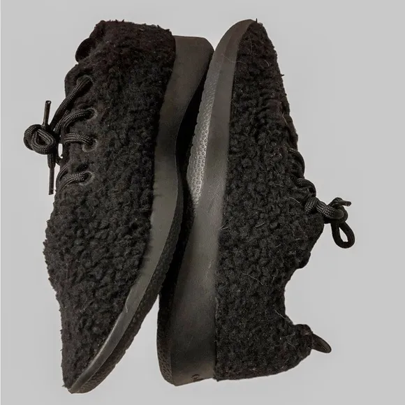 Allbirds Wool Dasher Fluffs Sneakers Black Size 11