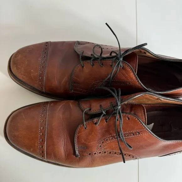 Allen Edmonds Benton lace up size 11 Clifton cap toe brown leather Oxford shoes