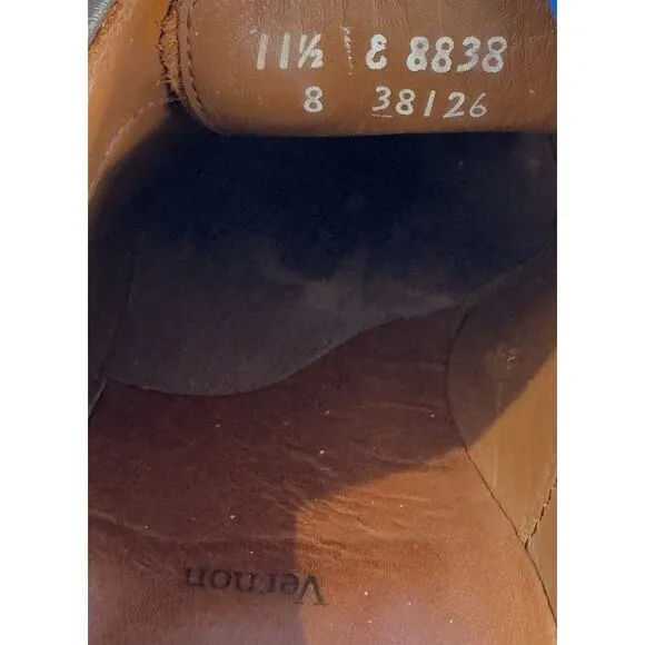 Allen Edmonds Men's 11.5E Vernon Cap Toe Oxford Shoes Walnut Brown Dainite Soles