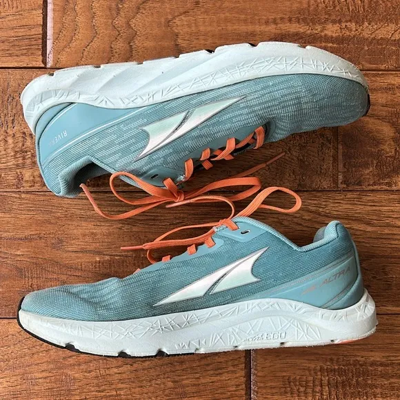 Altra Rivera Running Shoes Foot Shape Zero Drop Light Blue Womens Size 6.5
