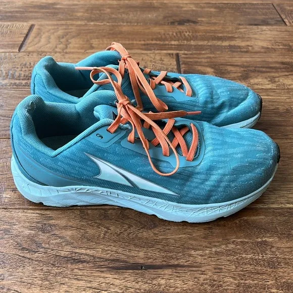 Altra Rivera Running Shoes Foot Shape Zero Drop Light Blue Womens Size 6.5