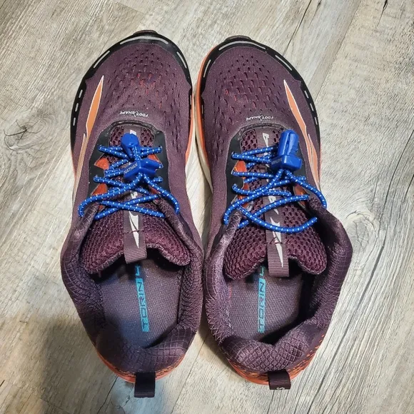 Altra Torin 4 Women's Size 9.5 Running Shoes Plum Coral Foot Shape Zero Drop