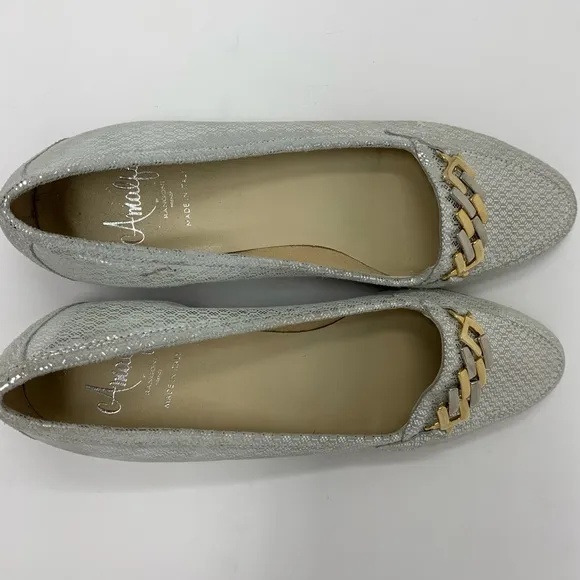 Amalfi by Rangoni Oste Flat Silver &amp; Gold Loafer - made in Italy - 7 1/2 NARROW