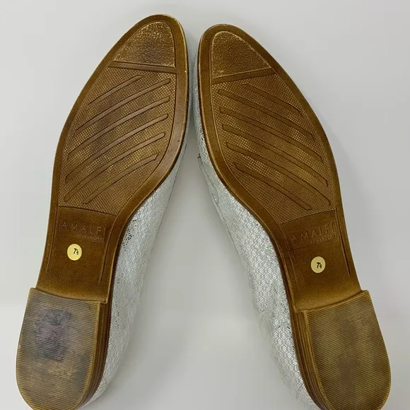 Amalfi by Rangoni Oste Flat Silver &amp; Gold Loafer - made in Italy - 7 1/2 NARROW