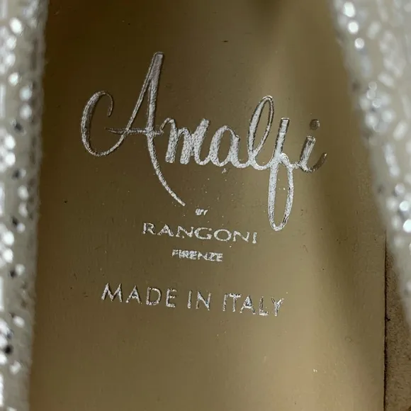 Amalfi by Rangoni Oste Flat Silver &amp; Gold Loafer - made in Italy - 7 1/2 NARROW