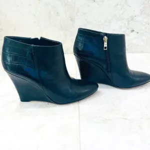 ANN TAYLOR {7.5} Black Leather Wedge Bootie Shoes Embossed &quot;Lottie&quot;