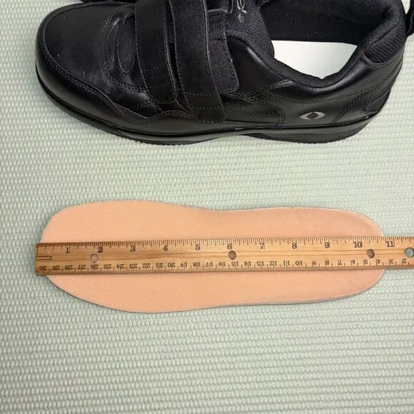 Apex 2 Hook And Loop Walker Diabetic Shoes Men’s Size 11 Black Leather