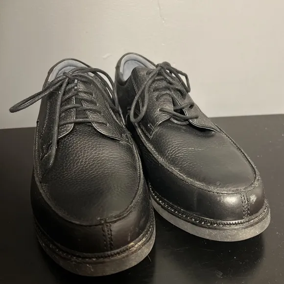 Apex Lexington Men’s sz 11 wide oxford dress shoes