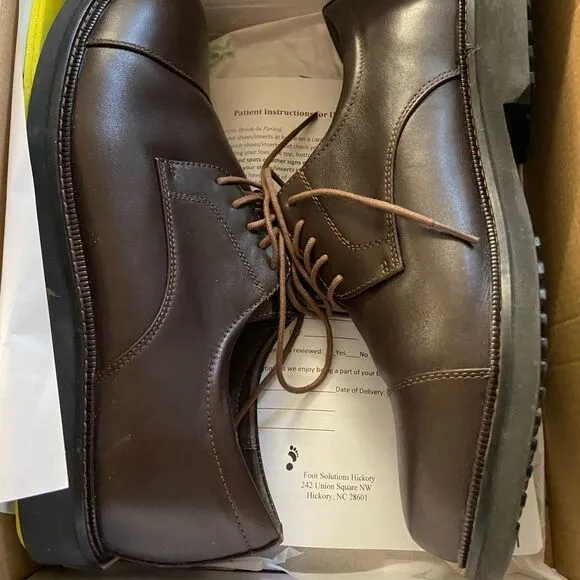 Apex new in box men’s size 12 capped toe oxford dress shoes, new in origial box