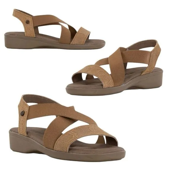 ARCOPEDICO Women’s Montery B76 Sandals in the Size 39/8-8.5 US in Snk Biscuit