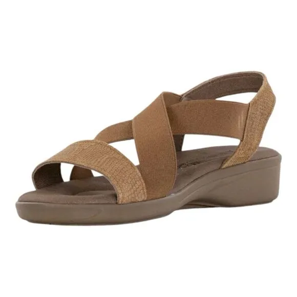 ARCOPEDICO Women’s Montery B76 Sandals in the Size 39/8-8.5 US in Snk Biscuit