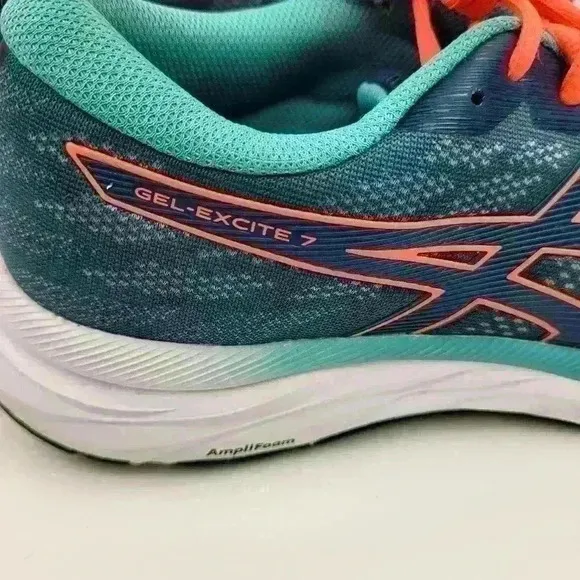 ASICS GEL-EXCITE 7 RUNNING SHOE - WOMEN'S  SIZE 10
