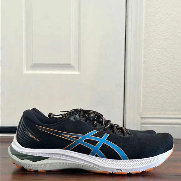 ASICS Men's GT-2000 11 Running Shoes Black/Sun Peach Men's 12.5 Like New