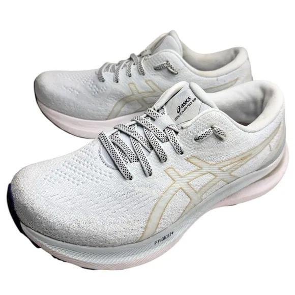 ASICS Women's Gel-Kayano 29 Running Shoes 7.5 Sky/Champagne Light Blue/Gold