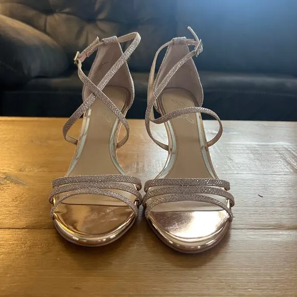 Badgley Mischka Hunt Wedge Sandals - Size 9.5 - Rose Gold