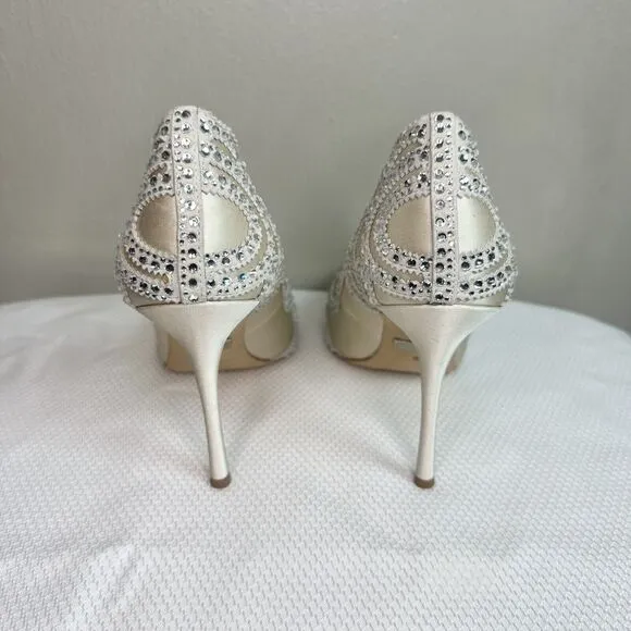Badgley Mischka Rouge Ivory Embellished Pointed Toe Pump Sz 8