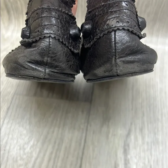 Balenciaga Black Leather Flat Black Shoes