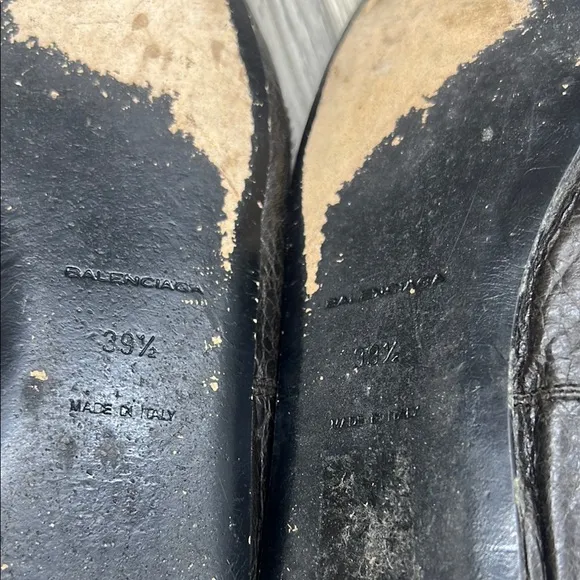 Balenciaga Black Leather Flat Black Shoes