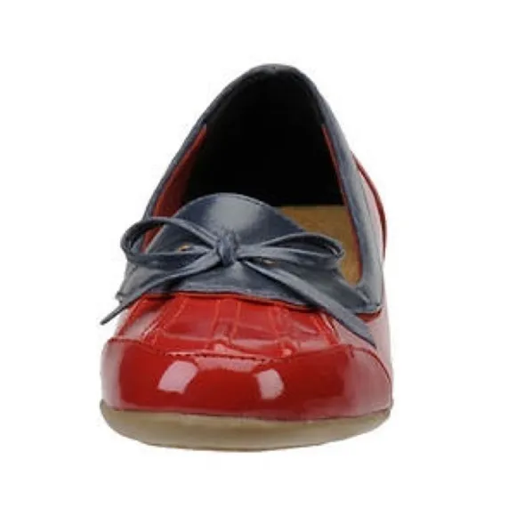 𝅺BEACON Rainy Day Duck Shoes NWOT Size 9