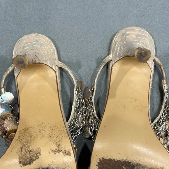 Betsy Johnson Chain and Mother of Pearl Style Sequin