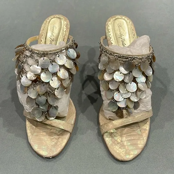 Betsy Johnson Chain and Mother of Pearl Style Sequin